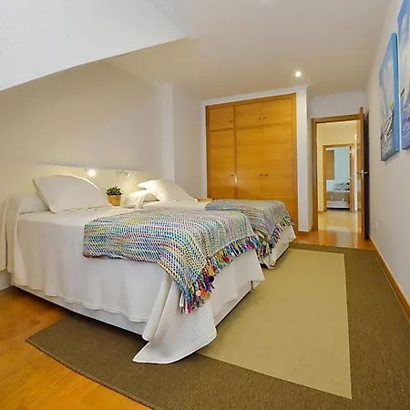 Sleeps 7 Pool או גרובה